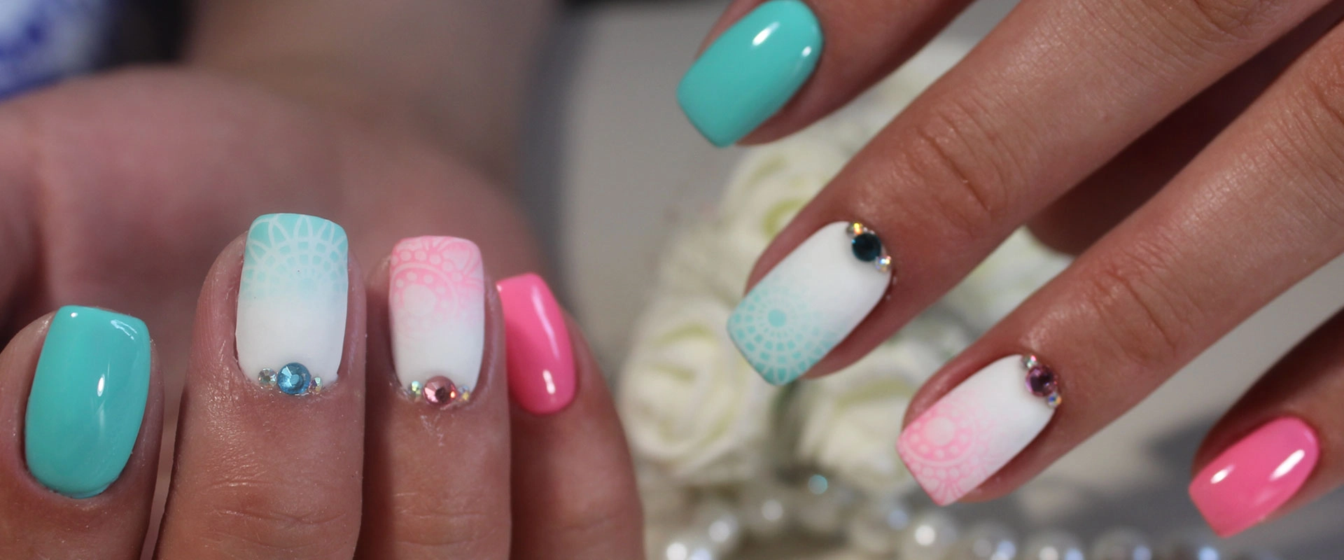 Nail-art-la-manucure-la-plus-elegante-du-moment-2